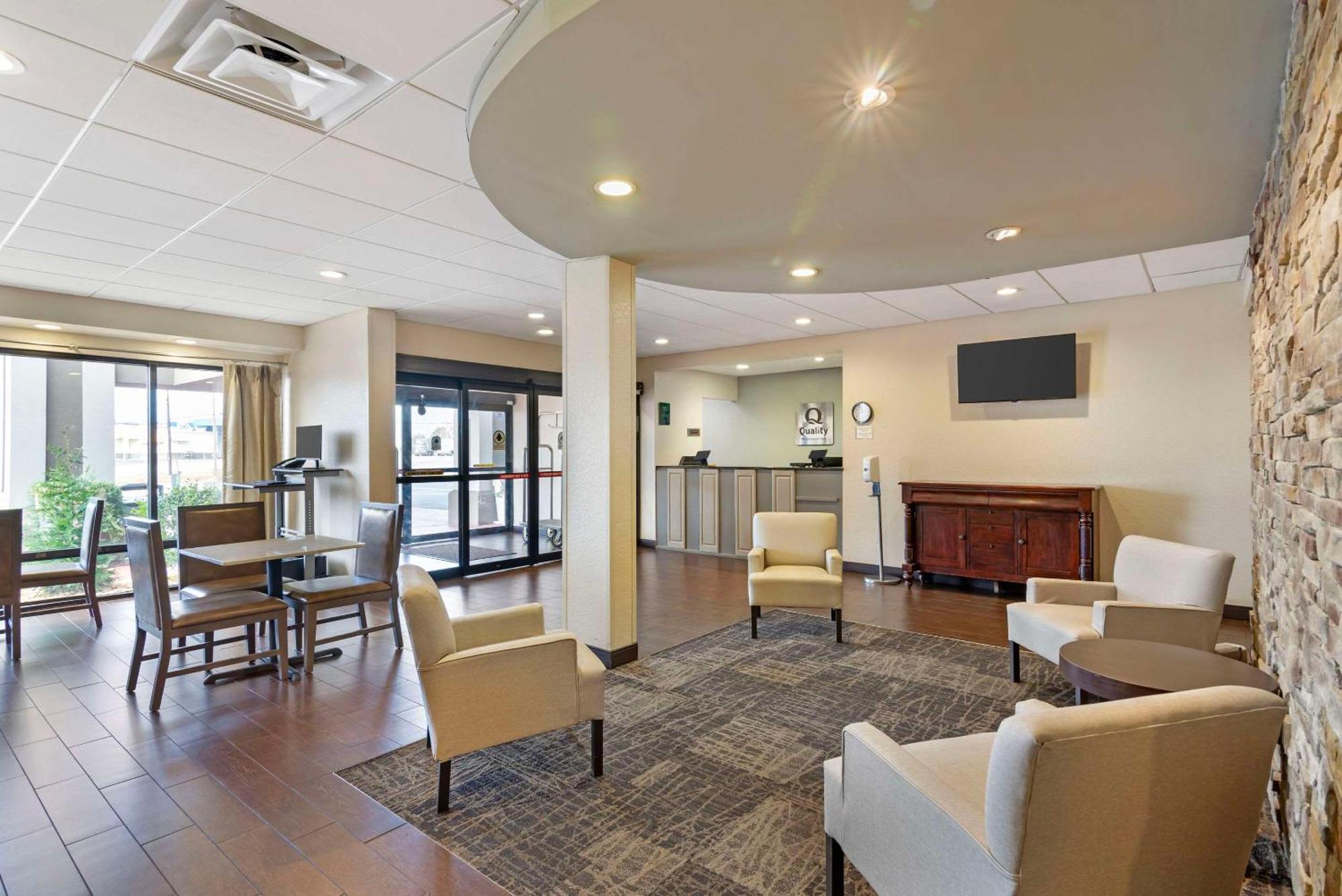 Quality Inn Valley - West Point Kültér fotó